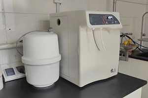 實(shí)驗(yàn)室純水機(jī)的PH值超過標(biāo)準(zhǔn)后應(yīng)該如何調(diào)整？