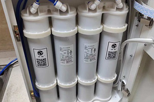 超純水機(jī)的哪些部件會(huì)影響其電導(dǎo)率？