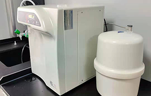 滲源實(shí)驗(yàn)室超純水機(jī)有哪些特點(diǎn)？