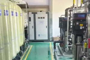 ??去離子水制水機(jī)現(xiàn)代工業(yè)的生命線與滲源的